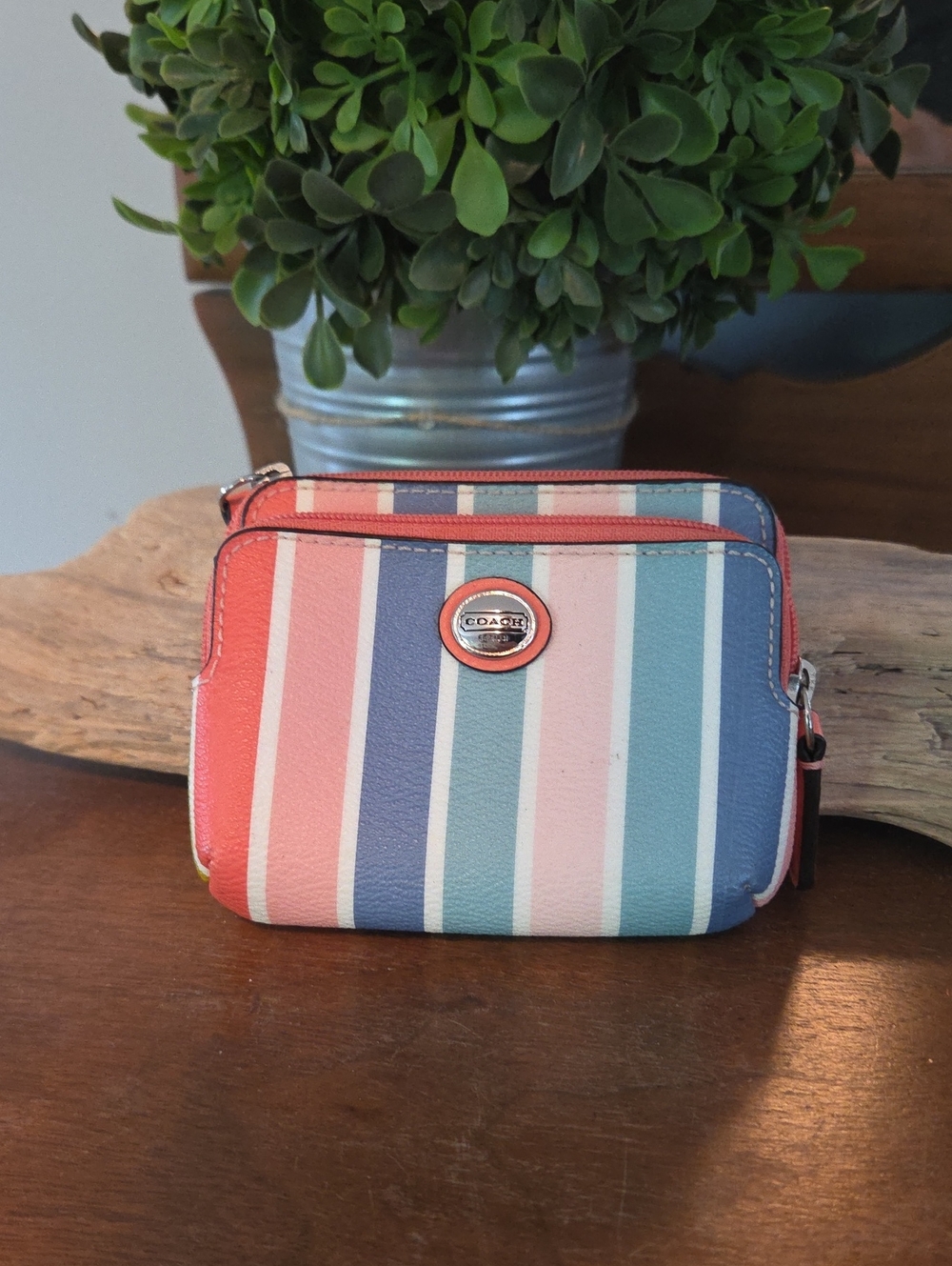Coach PEYTON Multi Stripe Wallet - Picture 1 of 7